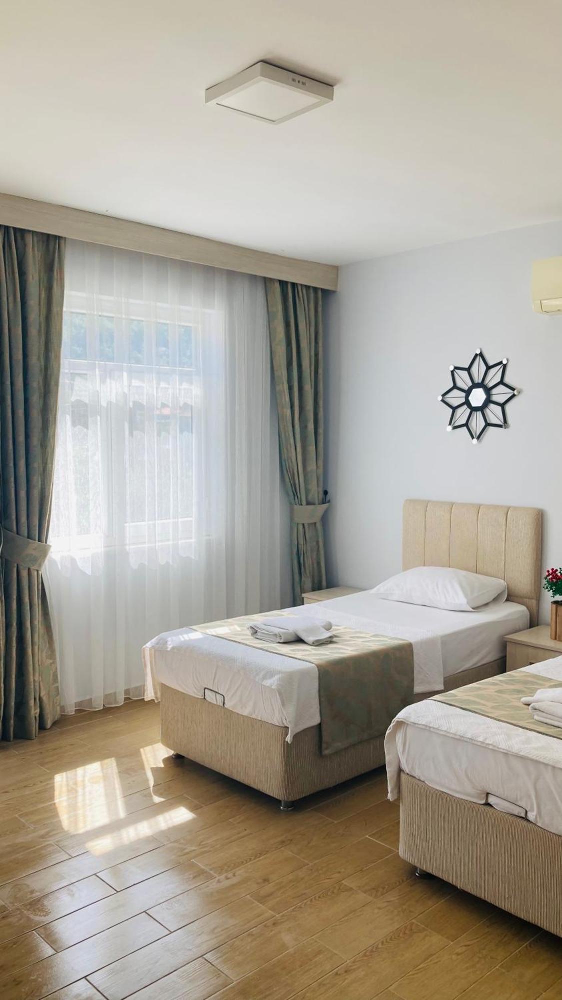 Bybassios Orhaniye Orhaniye  Bagian luar foto